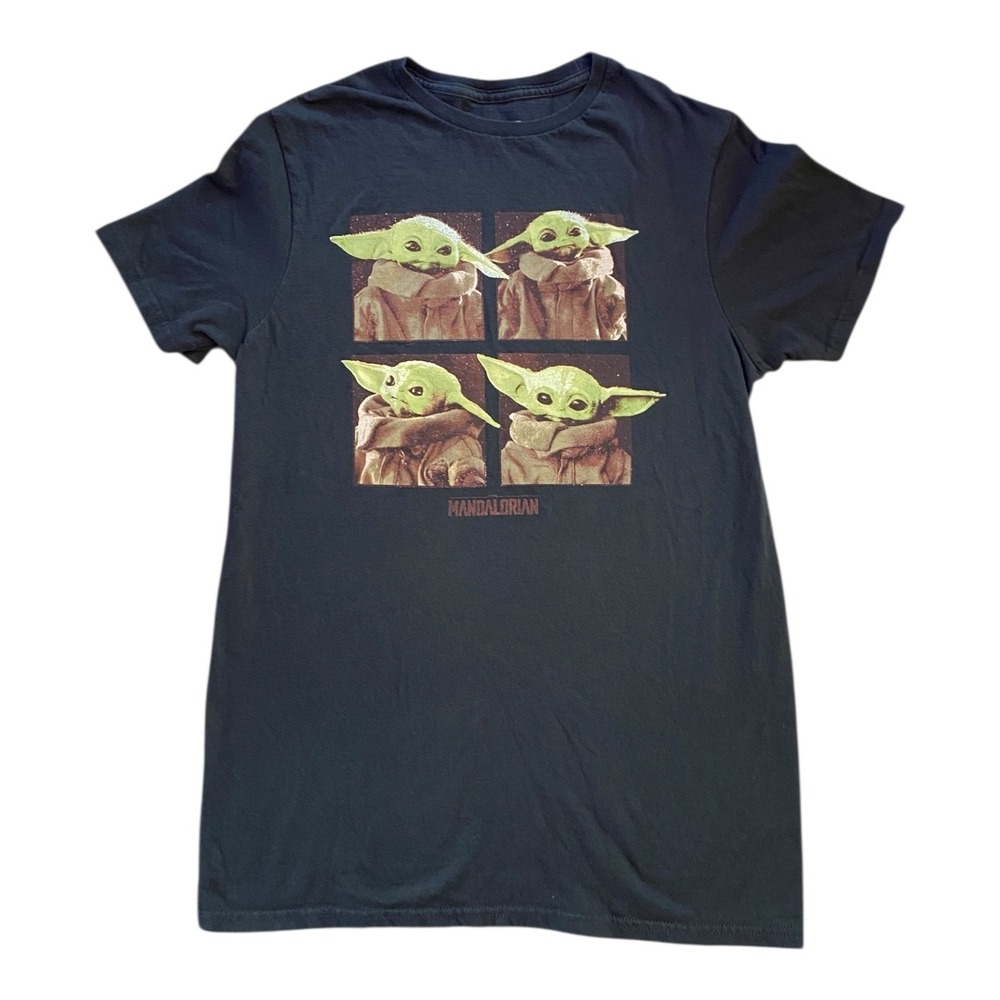 Star Wars Mandalorian Grogu Small Black Tee The Child 4 Pose Graphic 100% Cotton